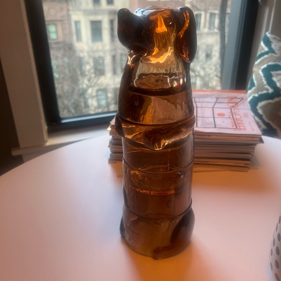 Brown stackable dog cups - Picture 3 of 4